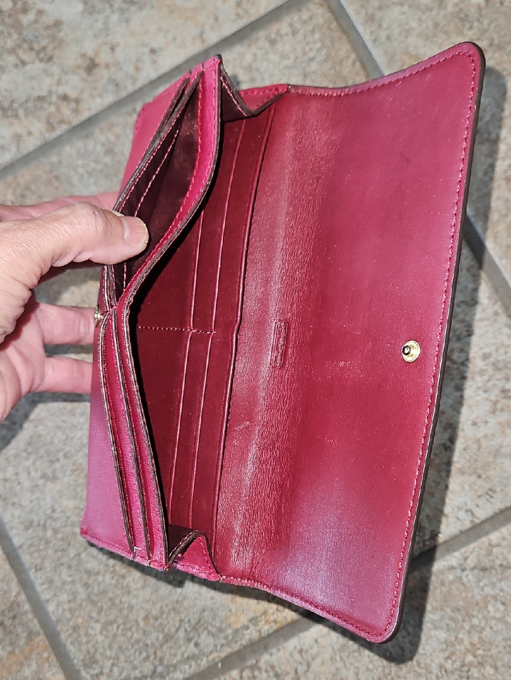 Coach Envelope Wallet In Really Good Condition. - Picture 6 of 7